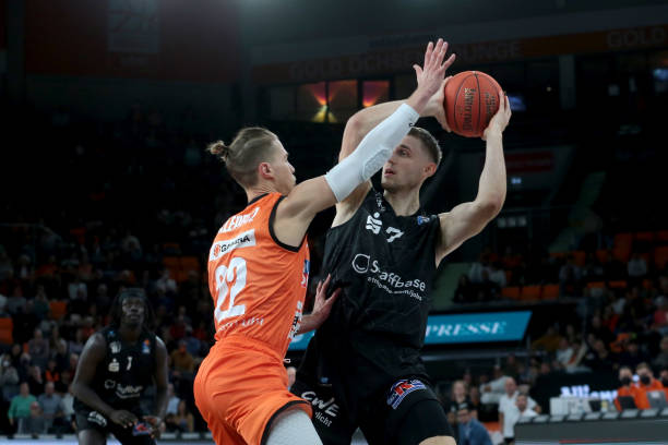 面对外界批 面对外界批