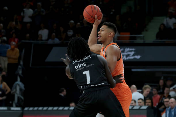 排球比赛中 排球比赛中