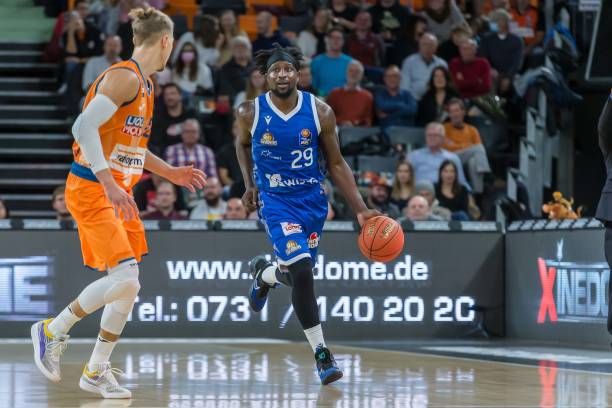 年轻球员的 年轻球员的