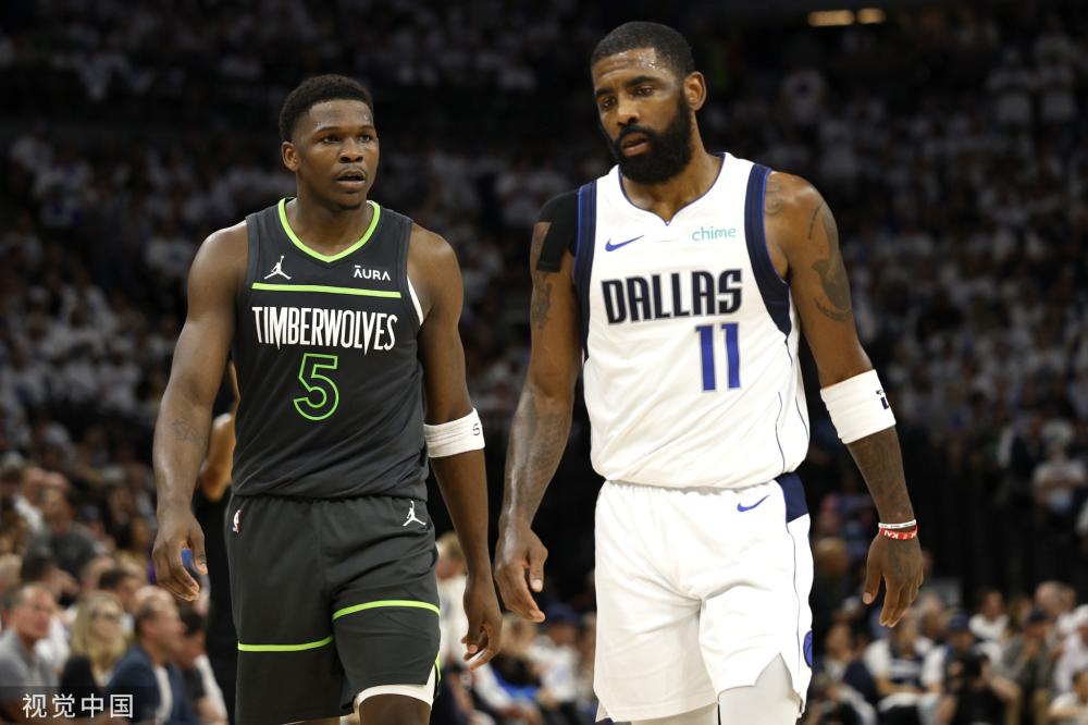 中场球员的 中场球员的